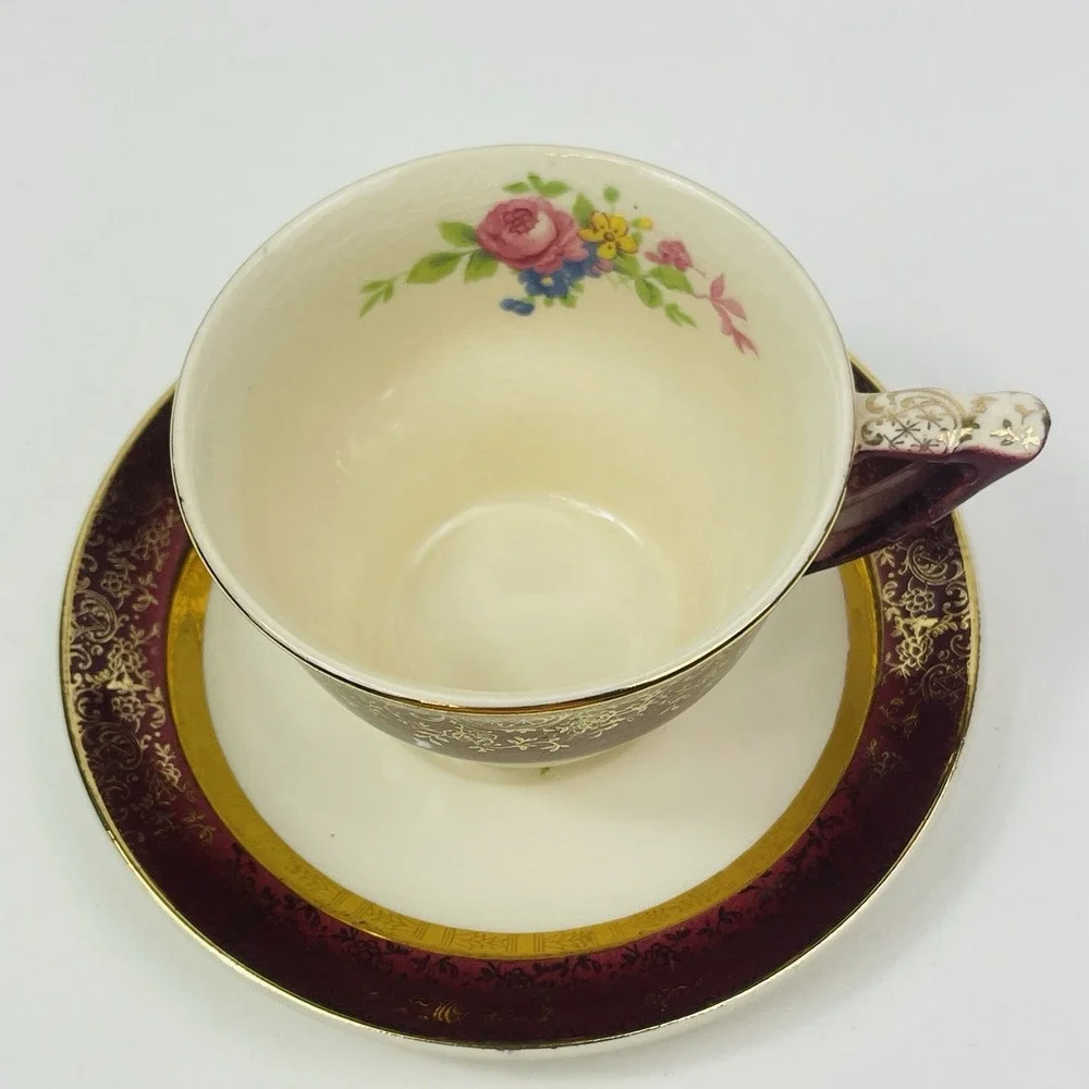 Century by Salem Aristocrat‎ 23 Karat Gold Tea Cup and Saucer Floral Crazing